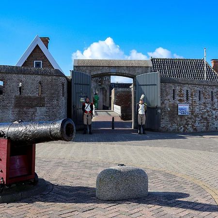 Vakantiehuis De Bunker ユリアーナドルプ エクステリア 写真